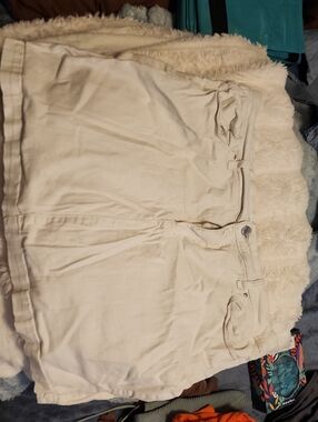 croft & barrow Cream Women's Skort with Front Pockets